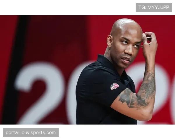 昆顿-杰克逊手指受伤离场,防守端缺阵影响球队体系 昆顿-杰克逊手指受伤离场,防守端缺阵影响球队体系